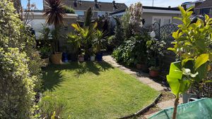 Photo 11- click for photo gallery